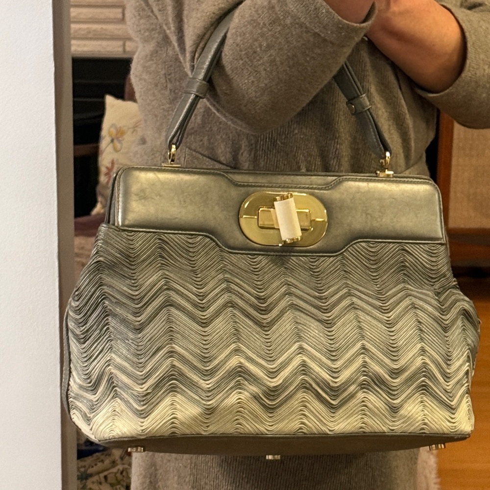 Bulgari Handbag with Crossbody Strap - Picture 16 of 16